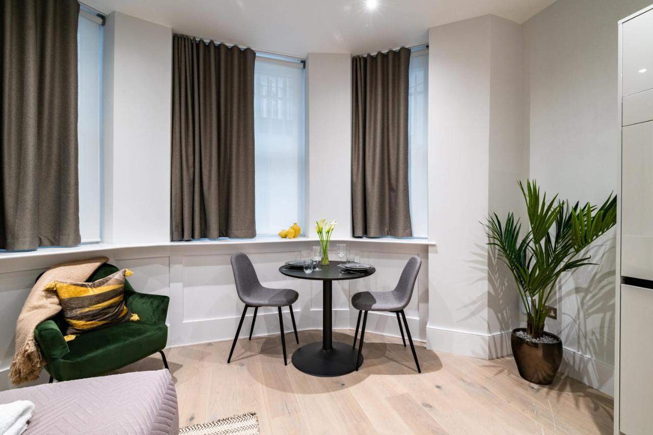No. 2 Queensberry Place By Stayo London Room photo